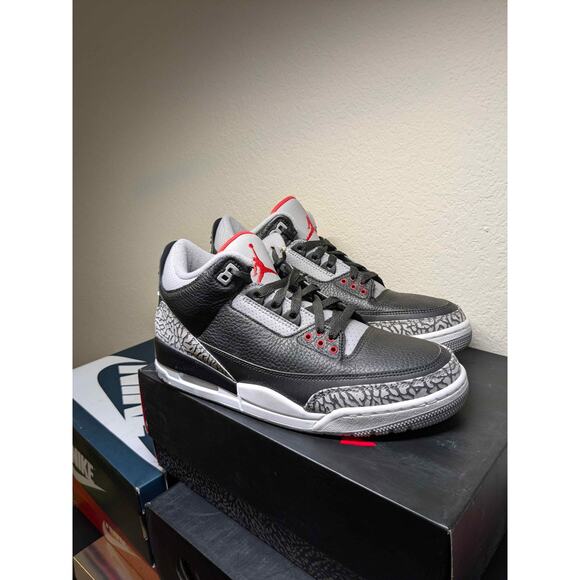 Air Jordan 3 Retro OG Black Cement 2018 Size 10 w/ OG Box main image 12